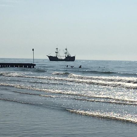 Nuovo E Centrale Appartamento 3-4 Persone Lido di Jesolo Bagian luar foto
